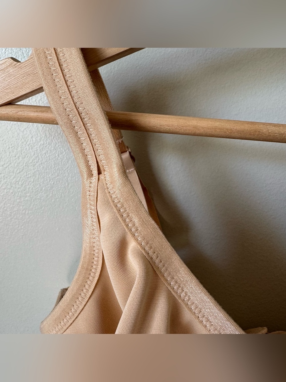 ELOMI Size 34J Underwire Nude Color Smoothing Bra EL3911NUE - Picture 3 of 6